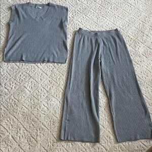 Gray Ribbed Knit Sleeveless Top and Pants Set